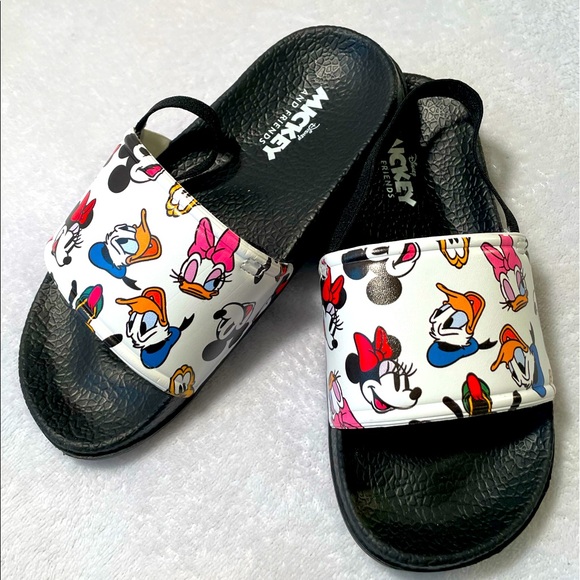 🆕 Disney Mickey & Friends Ltd Edition Kids Slide Sandals w/Elastic Strap - Picture 2 of 4